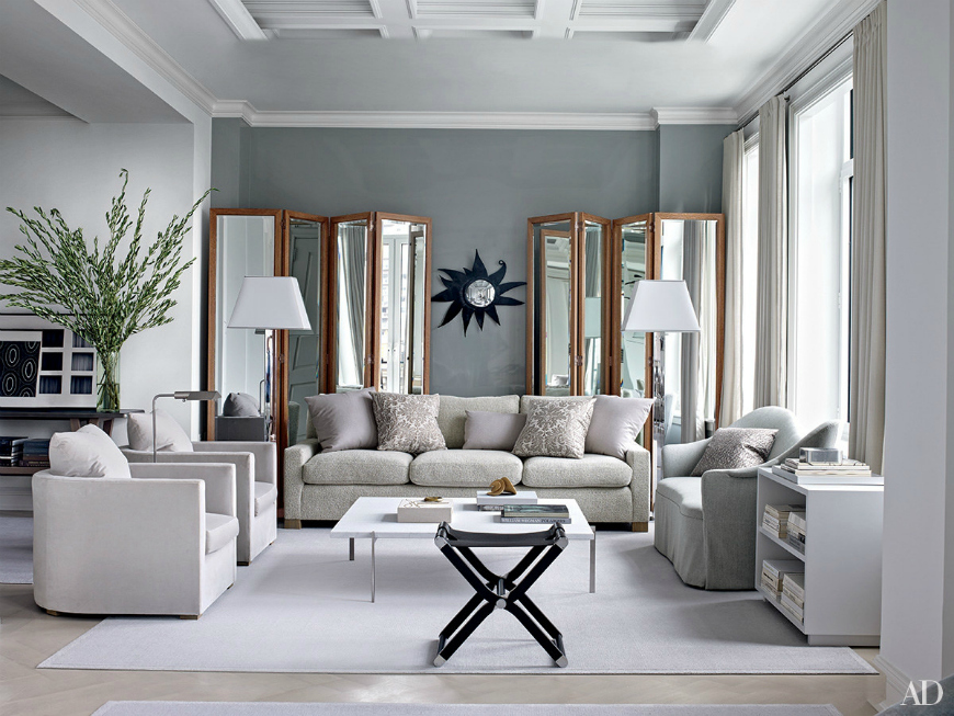 10 Stunning Living Rooms With Neutral Modern Sofas