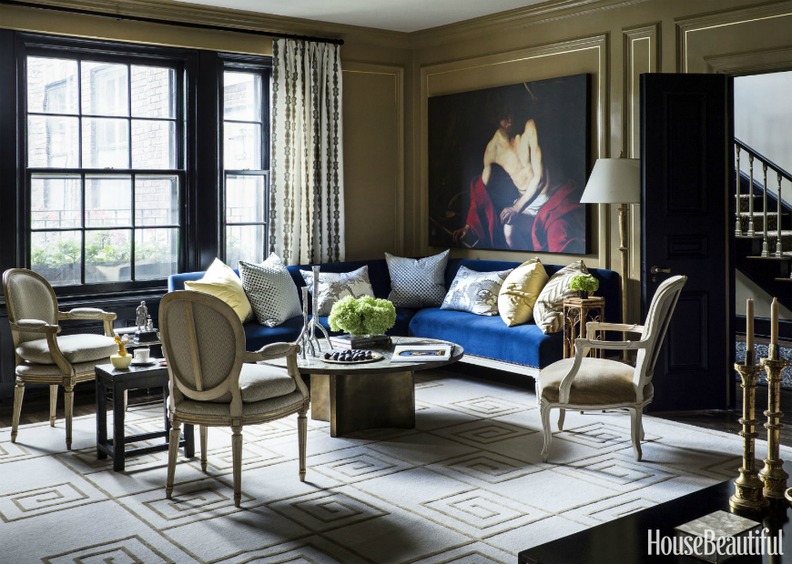 25 Smashing Ways To Style A Blue Couch In Your Living Room