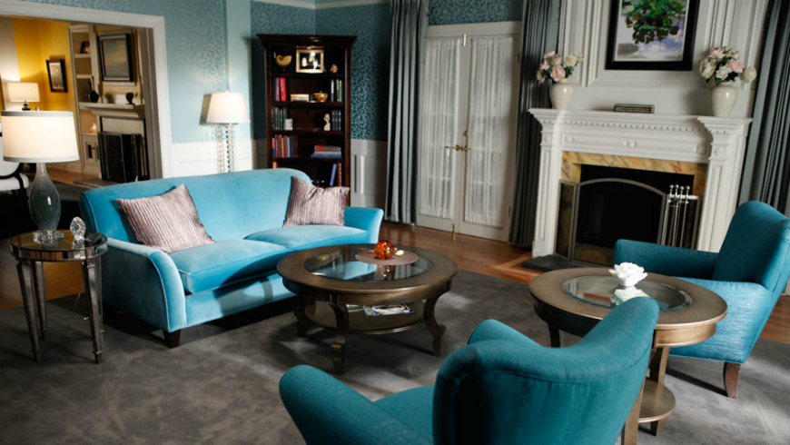 Get Inspired By These Stylish Sofas In Incredible Movies