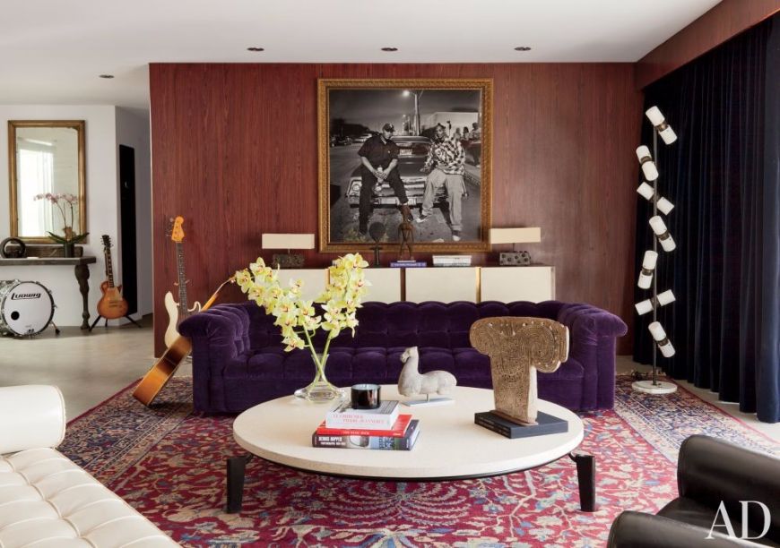 10 Celebrity Homes With The Most Unique Modern Sofas