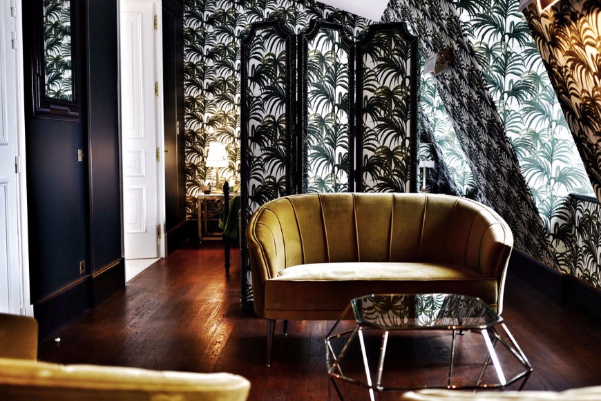 10 Remarkable Modern Sofas In Hotel Interior Design Projects