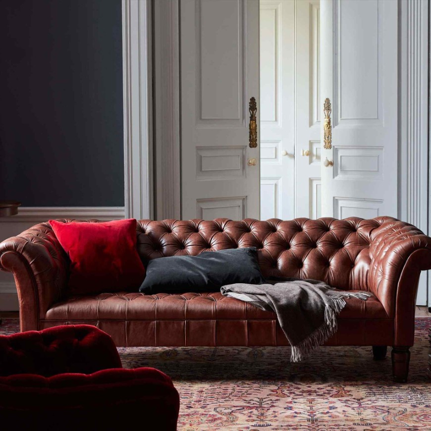 Modern Sofa Design Furniture with Fabric or Leather Sofa?