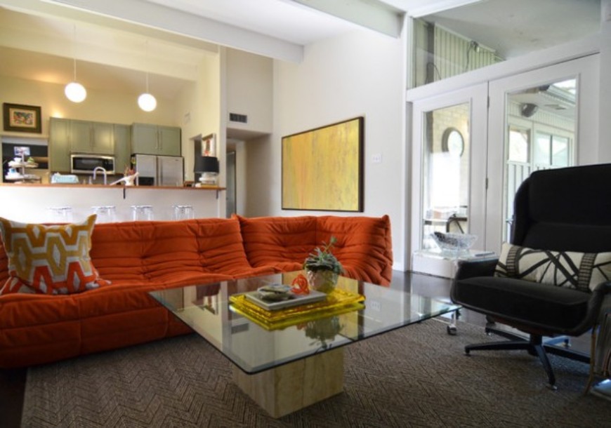 Colorful Sofas to Spice Up Your Room Decor