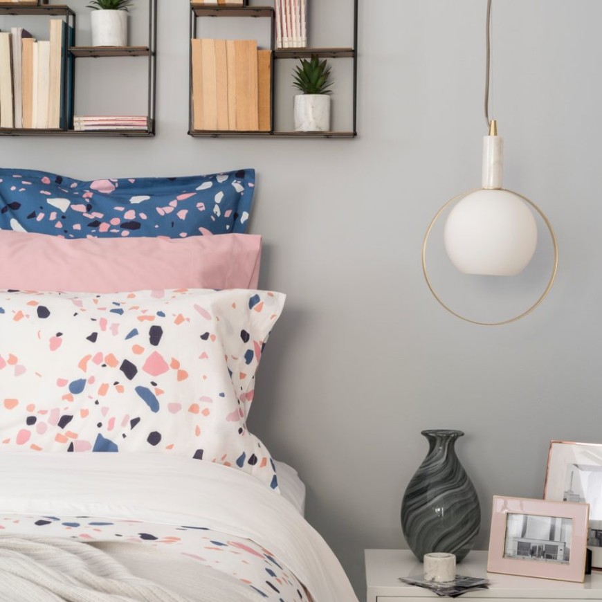 Tips to Rock your Bedroom Decor in 2018