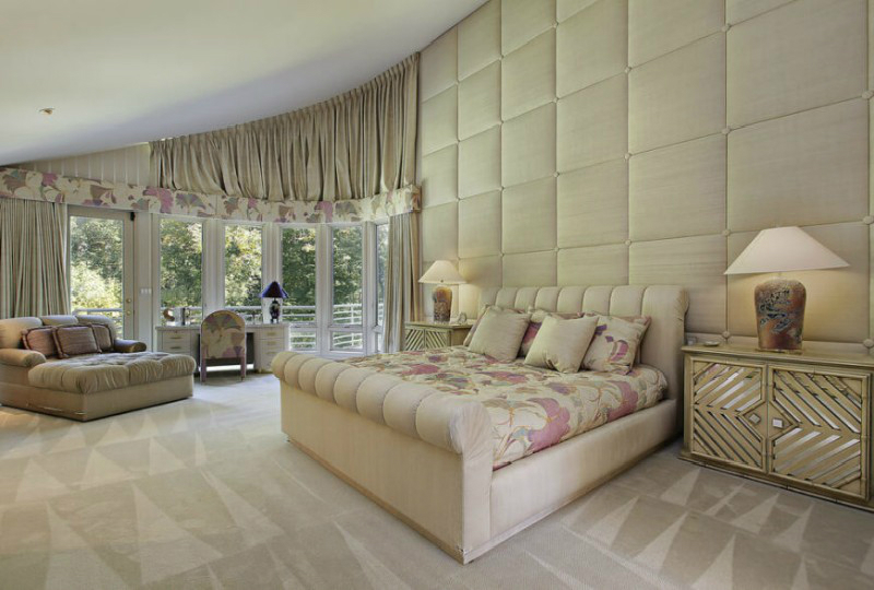 Top 15 - Master Bedrooms Enhanced with Sofas